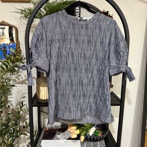 Derek Lam Io crosby Gray Textured Short Sleeve Tee size 6